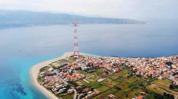 Σπίτι διακοπών Tyrrhenian Sea Apartment Torre di Faro