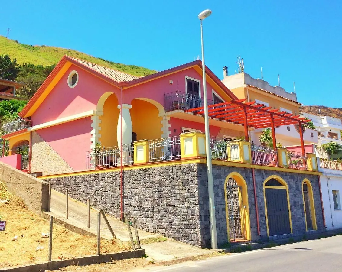 Tyrrhenian Sea Apartment Torre di Faro Ιταλία